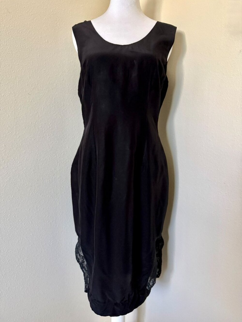 Vintage 1930s Sleeveless Slip Dress In Black Viscose With Cotton Lace Trim